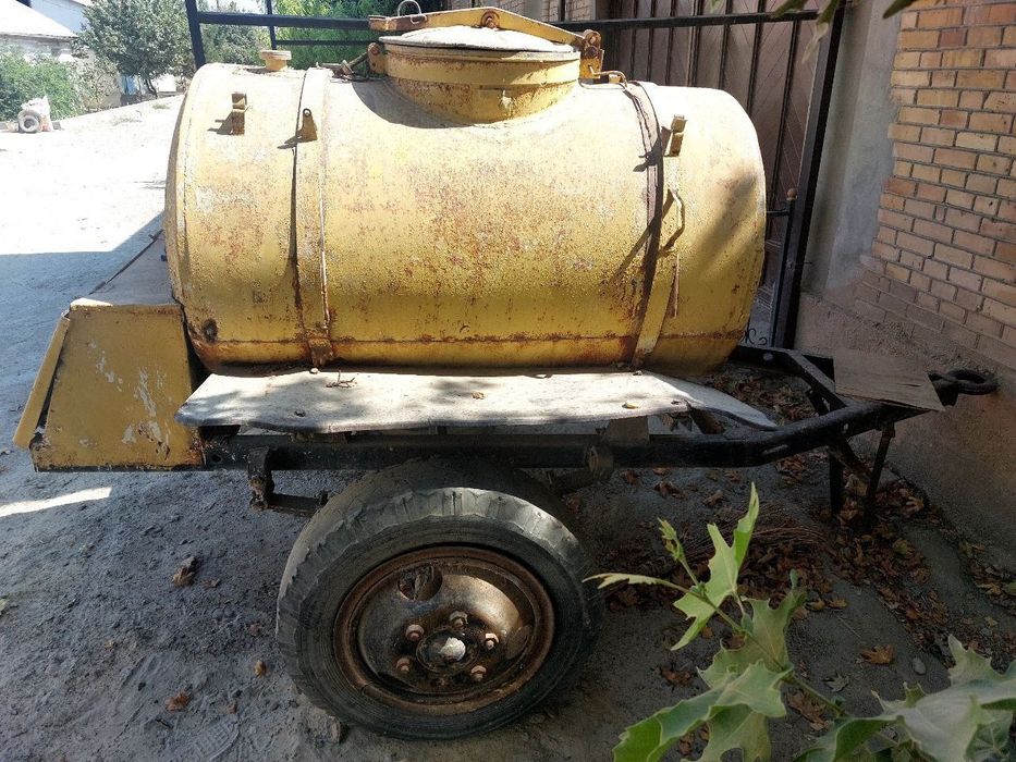 Бочка 1.5 тонналик термос сотилади