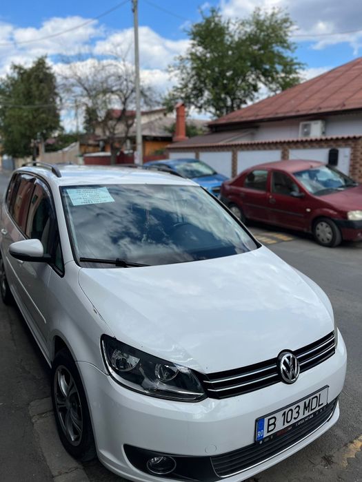 Volkswagen touran 2011