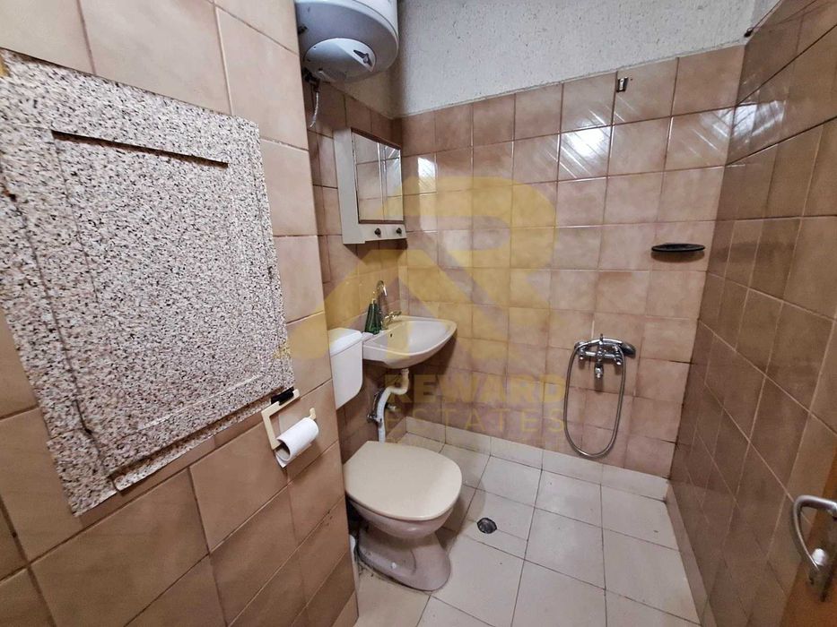Продава се Двустаен апартамент в София, Карпузица - 50 кв.м за 2000 €/кв.м - Снимка #5
