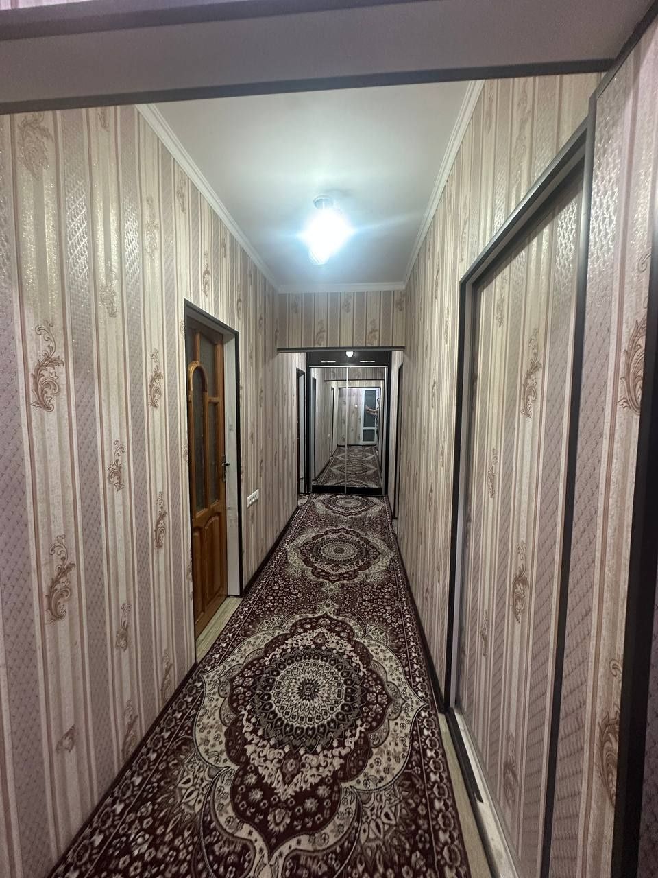Срочно продается квартира 9 мкр 4 ком