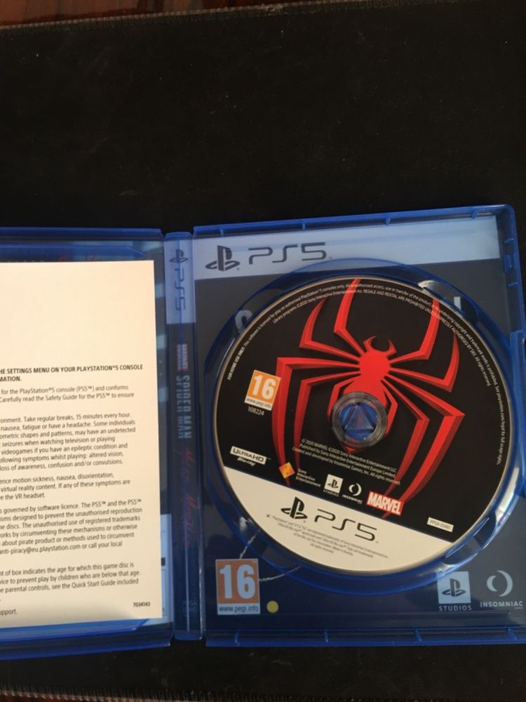 Joc Spider-man Miles Morales PS5 + Far Cry 6 PS5