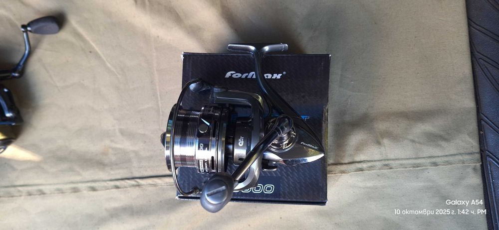 Макари Formax rivercraft method 5000  и elegance method 4000