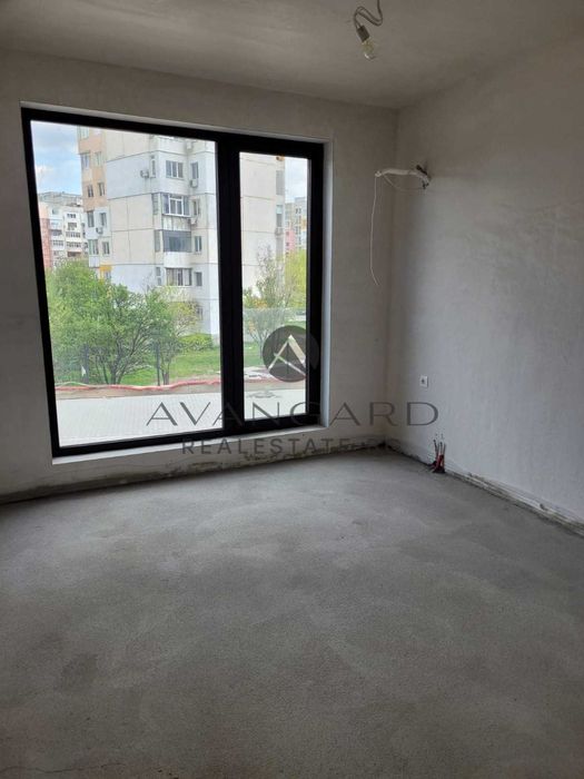 Продава се Двустаен апартамент в Пловдив, Тракия - 73 кв.м за 1548 €/кв.м - Снимка #2