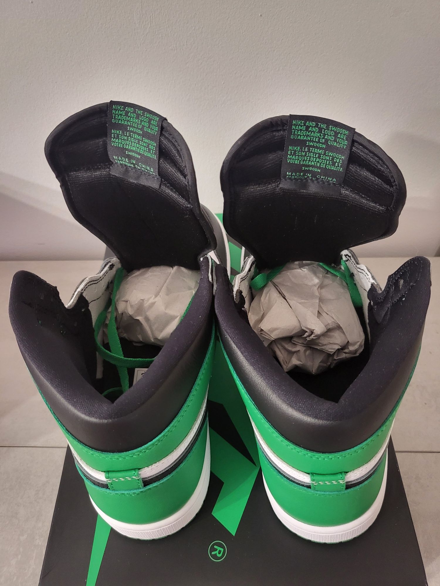 Jordan 1 Retro High OG Lucky Green