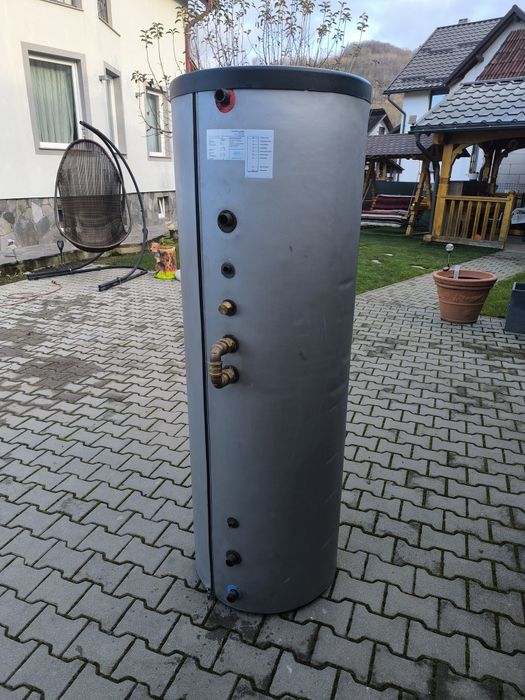 Vând solar boiler 300L