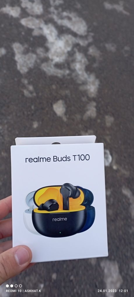 Продам наушники realmi buds T100