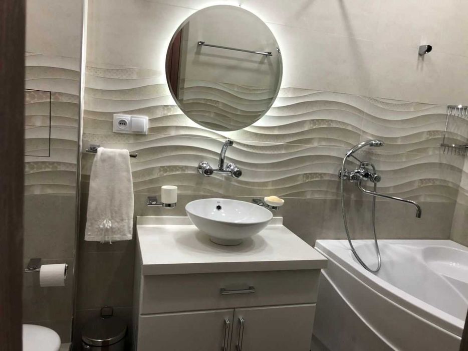 м.Ойбек Ц-7 пос.Юж.Кореи  1(2)-комн 2/9 45 м² ремонт меб/тех