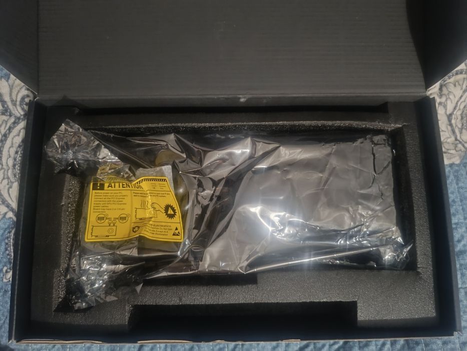 Продам видеокарту