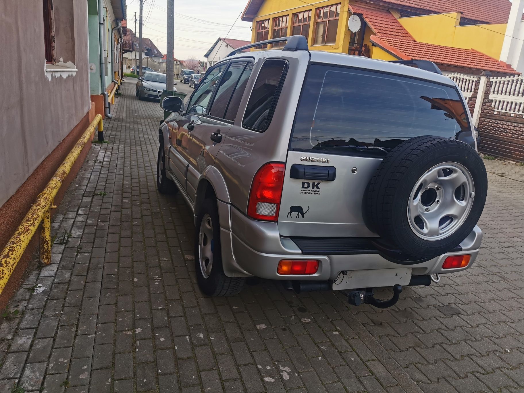 Suzuki Grand Vitara 2,0  benzina