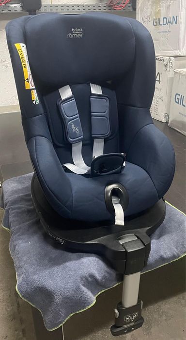 Scaun auto Britax Romer Dualfix M i-size