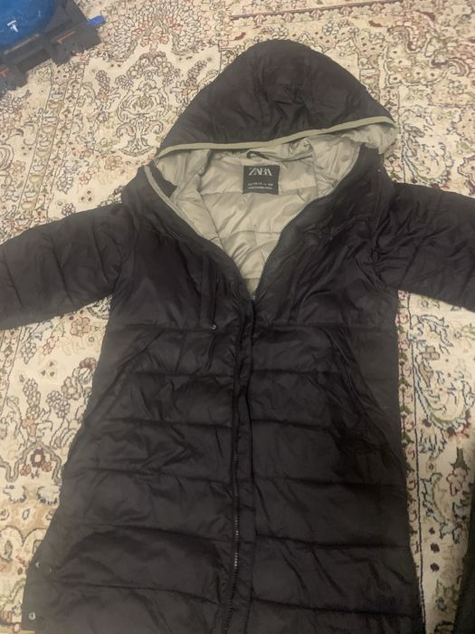 Куртка Zara, Кофта DKNY, Плащ Marc Jacobs