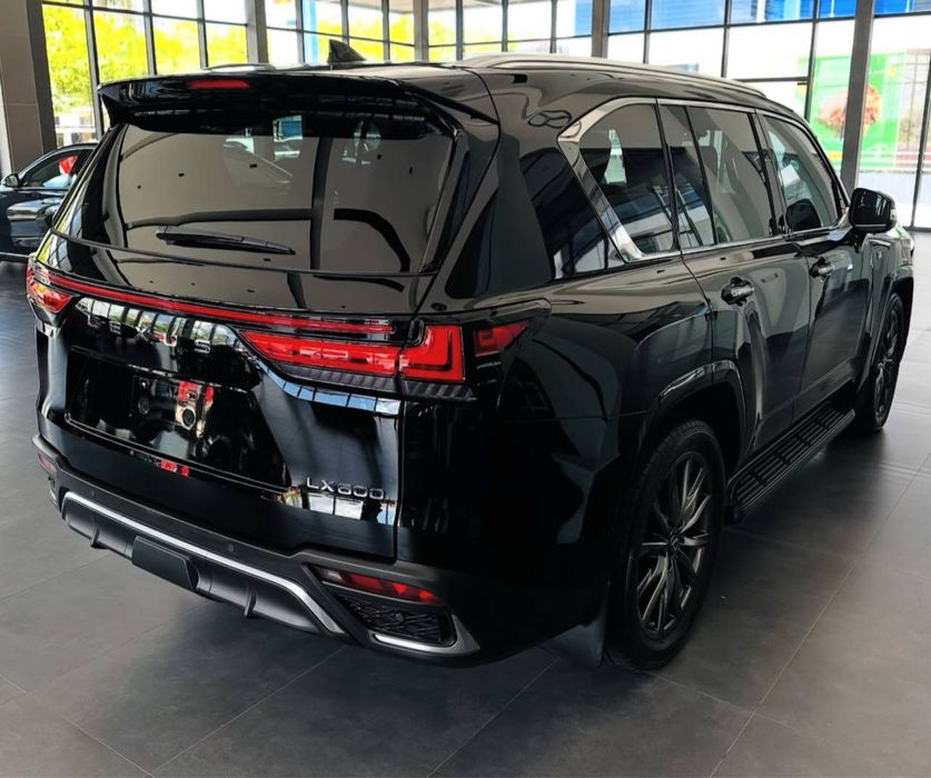 Lexux LX600 год 2022 Возможно Аренда с Выкупом