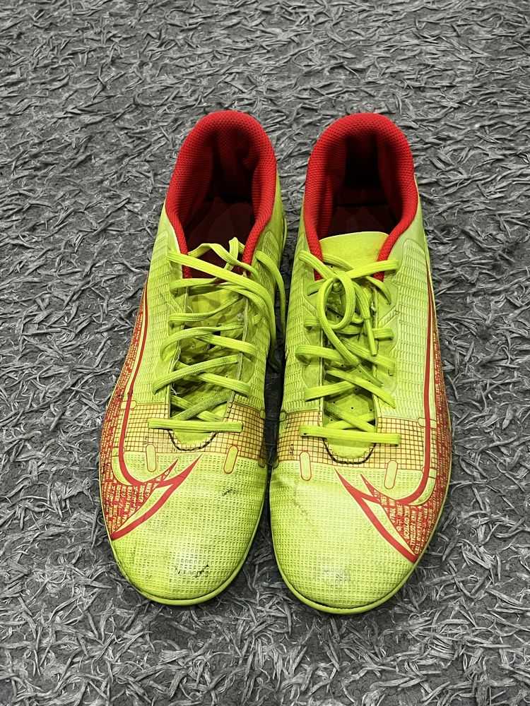 NIKE Mercurial Vapor 14 Academy