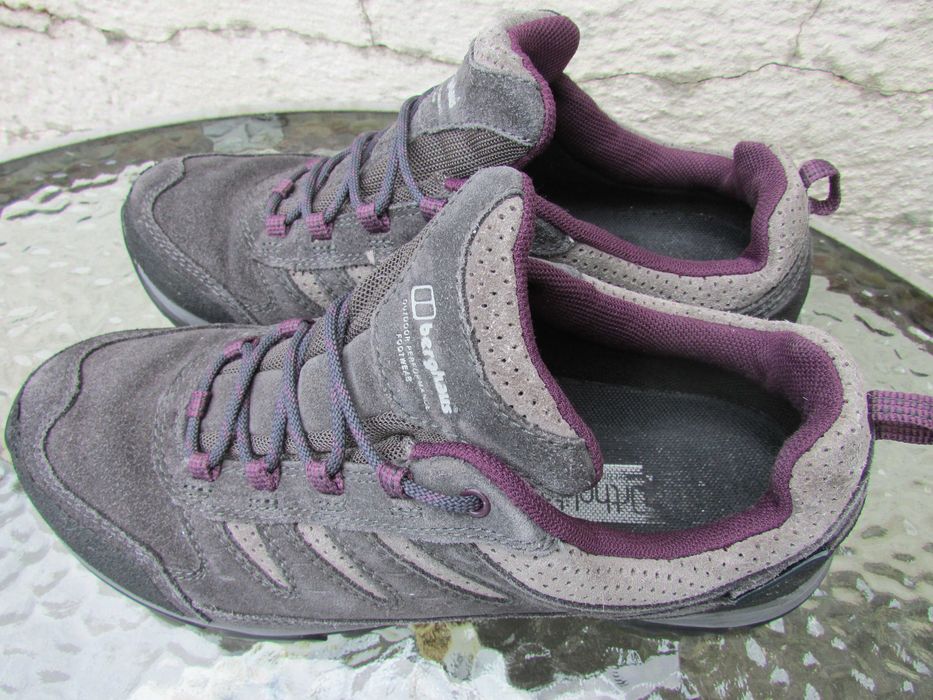 Дамски туристически обувки Berghaus Expeditor Active AQ