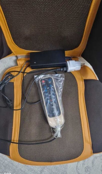 Массажное кресло