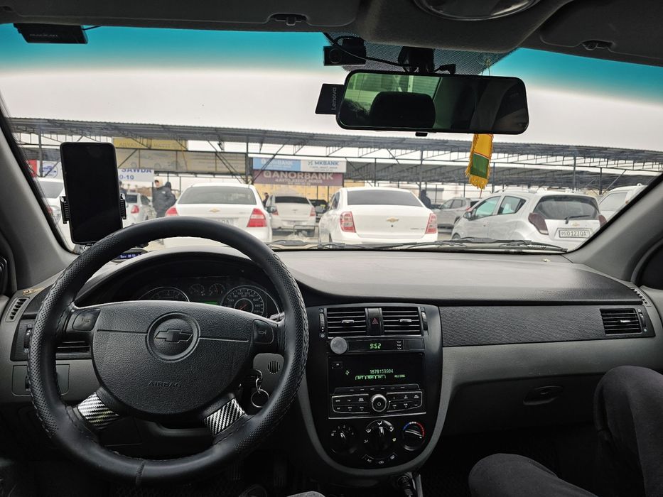 Жентра мокрый асфальт.