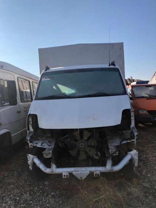 Dezmembrez Renault Mascott, motor 3.0, an 2006