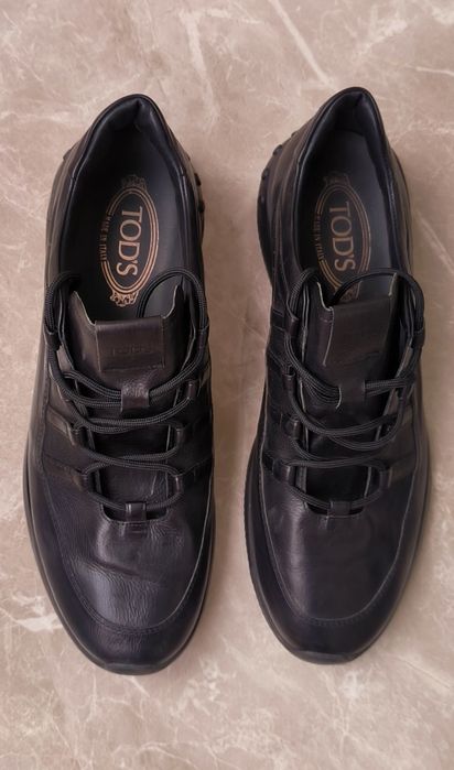 TOD'S Sneakers номер 42
Обувки Cl Legacy