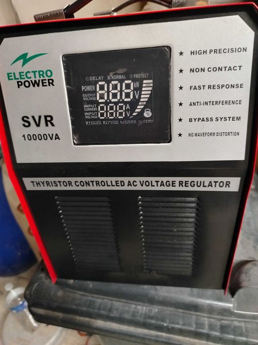 Stabilizator tensiune cu triac SVR 10000 VA