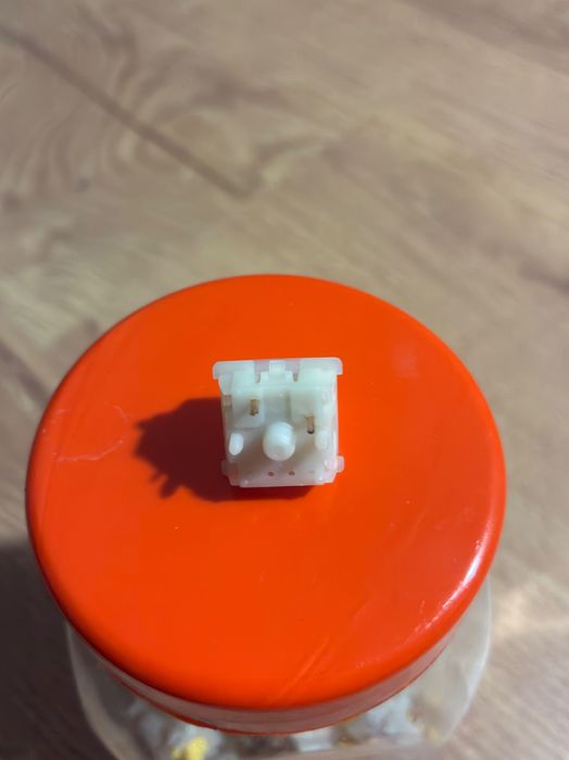 Switch-uri Gateron Milky Yellow