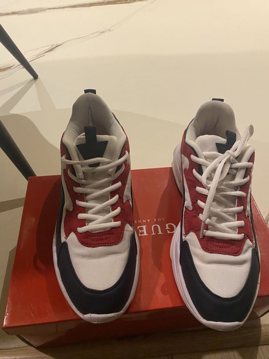 GUESS Женски обувки размер 40