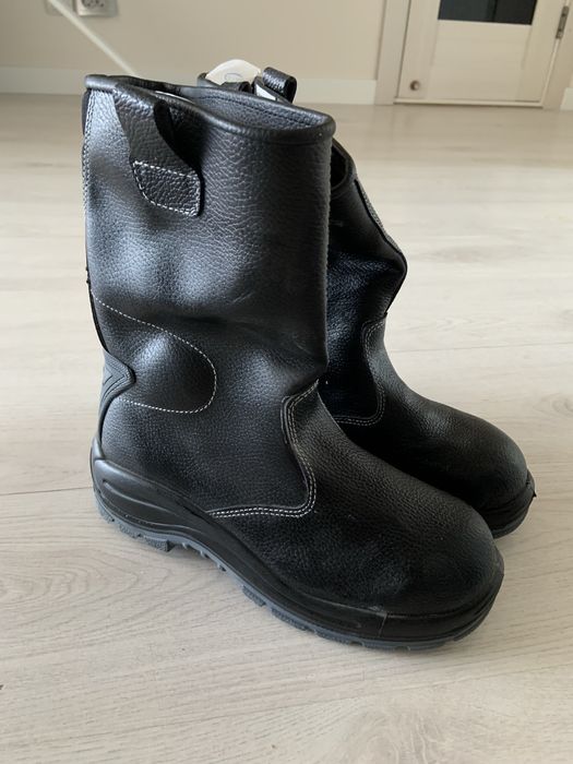 Зимние сапоги мужские.