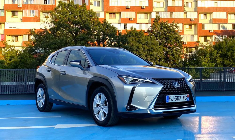 Lexus UX Garanție 24 luni