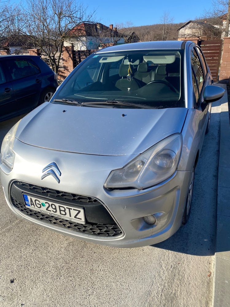 Citroen C3 an fabricatie 2011, proprietar