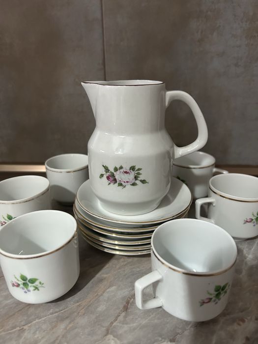 Порцеланов сервиз за кафе