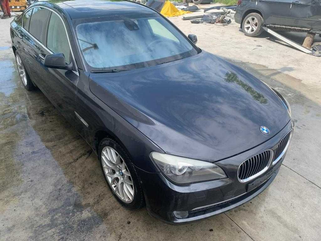 Dezmembrez Bmw Seria 7 F01/Bara fata/Bara/Capota/Far/Haion/Aripa