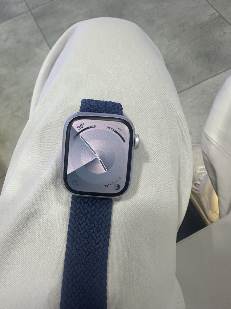 Apple Watch 9 100%