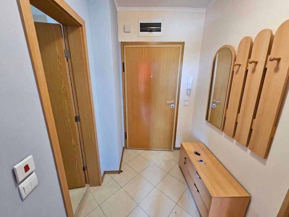 Дава се под наем Двустаен апартамент в София, Студентски град - 65 кв.м за 425 € - Снимка #2