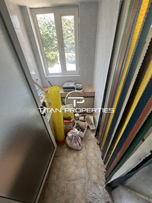 Дава се под наем Тристаен апартамент в Бургас, Център - 120 кв.м за 408 € - Снимка #6