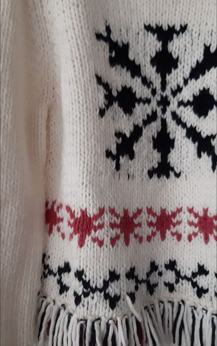 Pulover din lana si acryl,gros,moale, pufos,superb