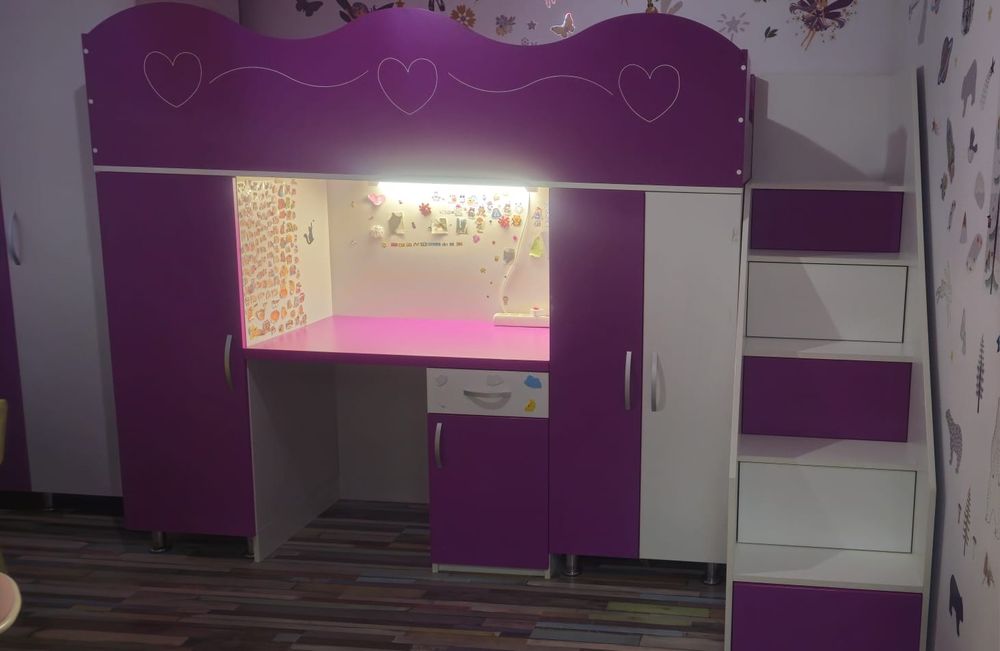 Mobila pt fete / Set mobilier cu pat pentru camera copii mov/alb
