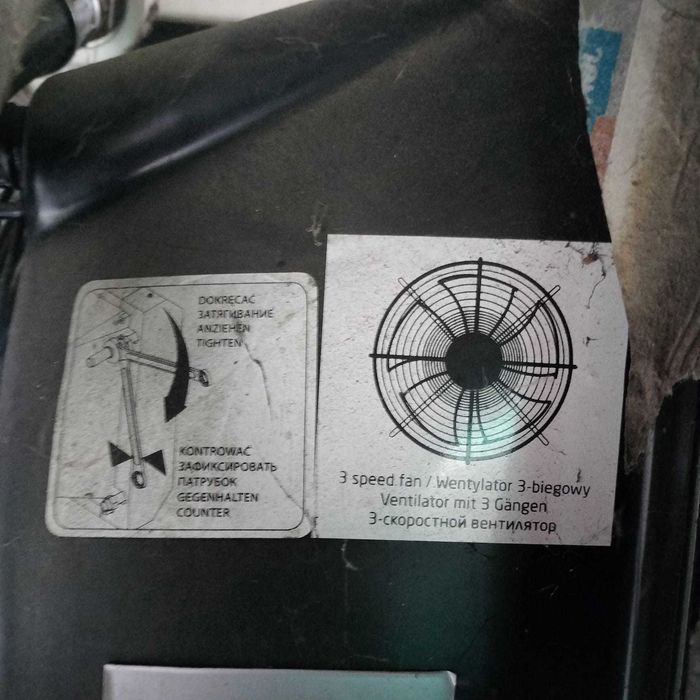 2 aeroterme FLOAIR LEO FB 45V pe apa (agent termic) industriale