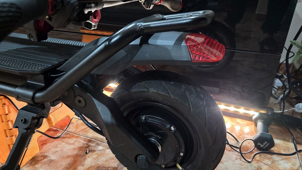 Trotineta electrica Kaabo Wolf Warrior 11, 60V 26AH, 2 x 1200w