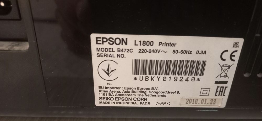 Продается принтер Epson L1800