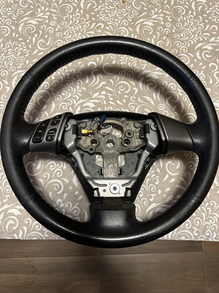Mazda 3 волан