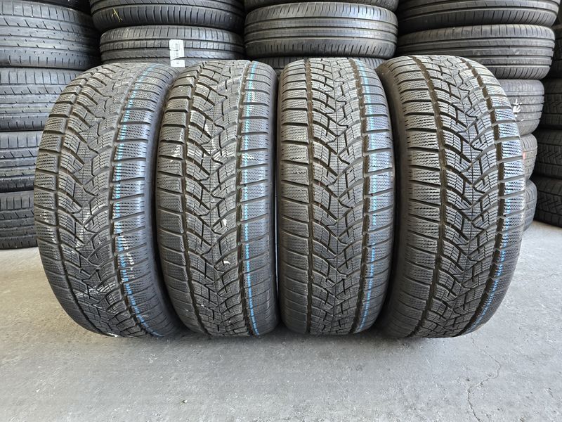 215/55/18 DUNLOP 4бр