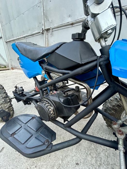 Vand mini Atv pentru copii, de 49 cc.