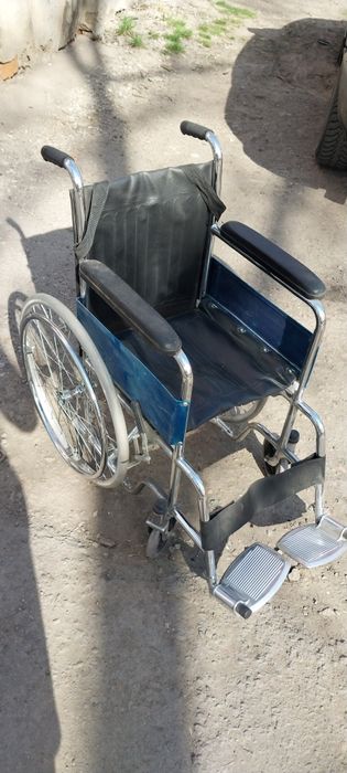Индалидная коляка детская