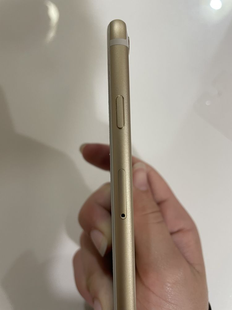 iPhone 6s golden rose