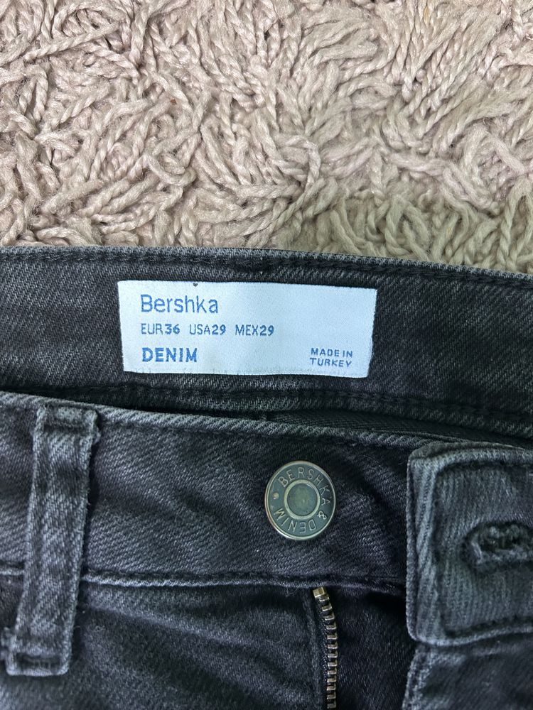 Blugi Bershka Denim