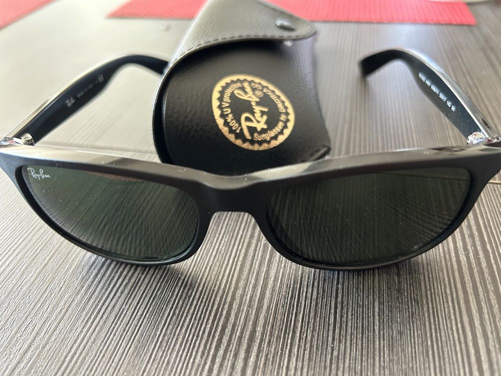 Слънчеви очила Rey Ban