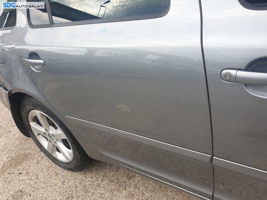 Usa Usi Portiera Portiere Dreapta Spate Dezechipata Skoda Octavia 2 Facelift Break Combi 2008 - 2013 Culoare LF8L