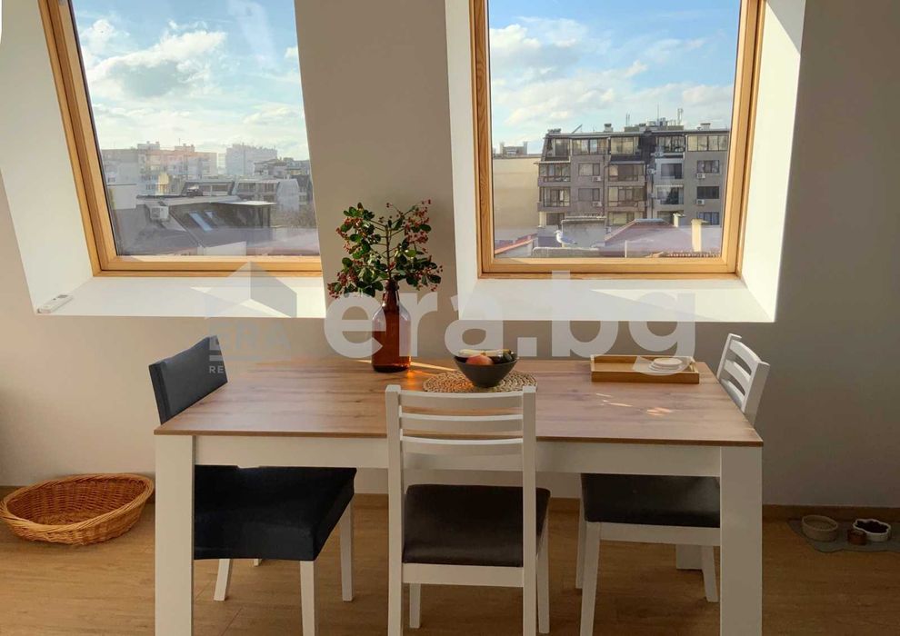 Продава се Тристаен апартамент в Варна, Левски - 78 кв.м за 2113 €/кв.м - Снимка #6