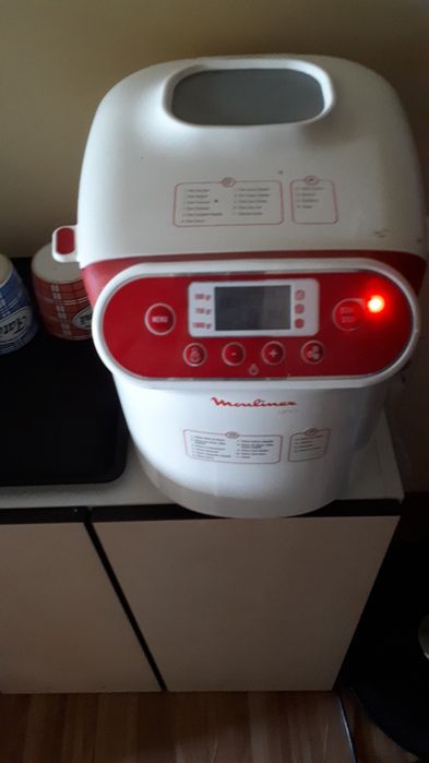 Masina de paine Moulinex Uno OW3101,