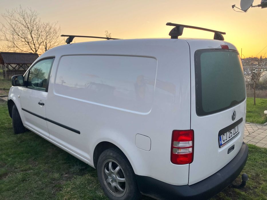 Super OFERTA -Vand vw Caddy 1,6 TDI , an -Dec.2011  3999 EURO
