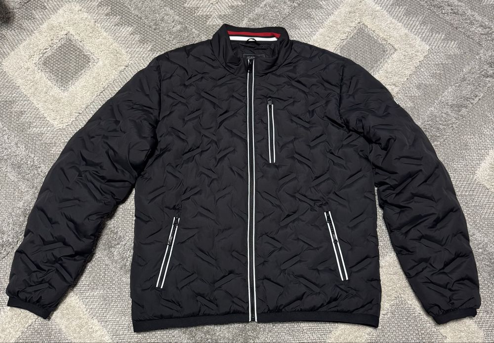 Vand Geaca Jean Pascale